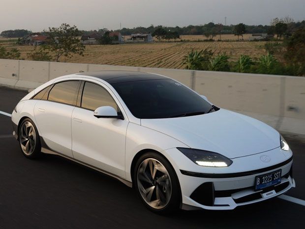 mobil listrik Hyundai Ioniq 6