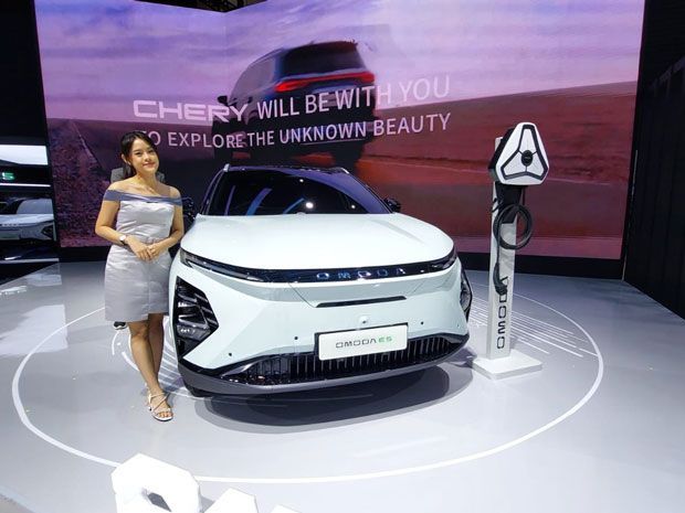 Chery Omoda E5