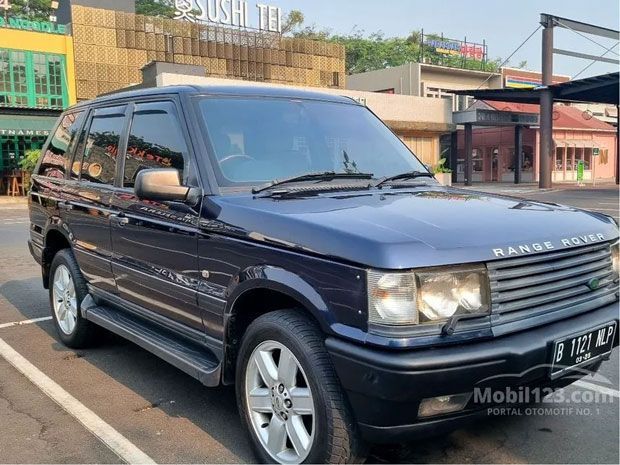 rekomendasi mobil bekas mewah murah