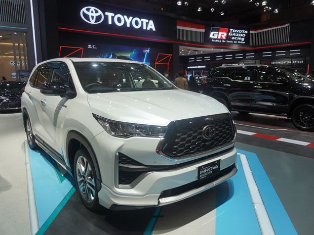 Toyota Kijang Innova Zenix hybrid