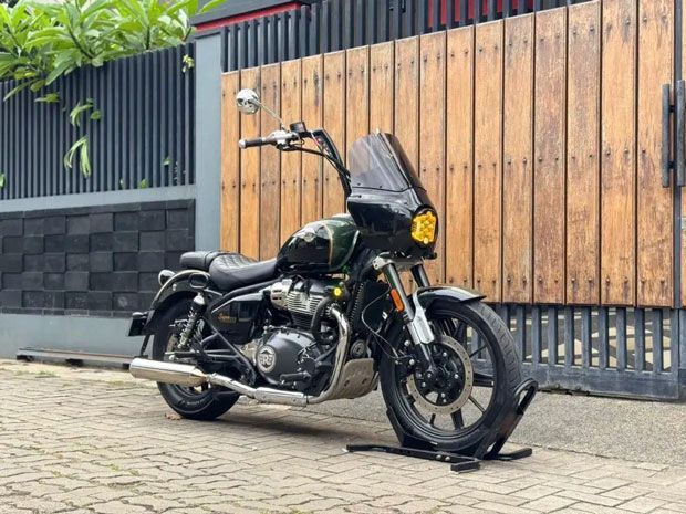 Royal Enfield Super Meteor 650 bekas