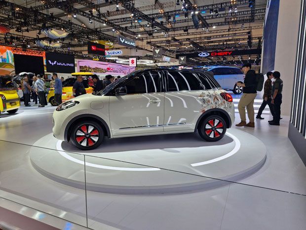 Wuling Binguo EV 7th Anniversary Edition di GIIAS 2024
