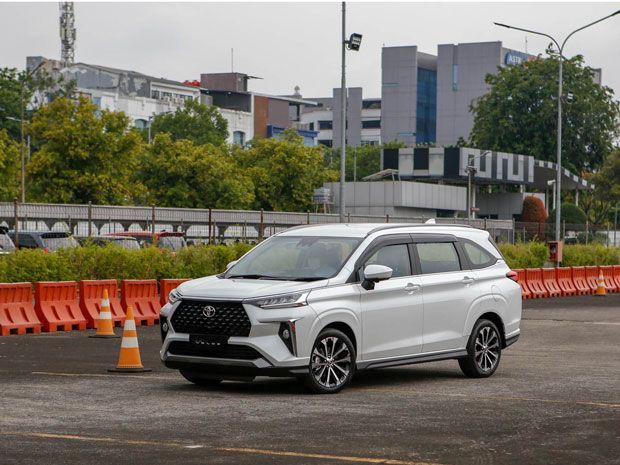 Toyota Veloz 2024
