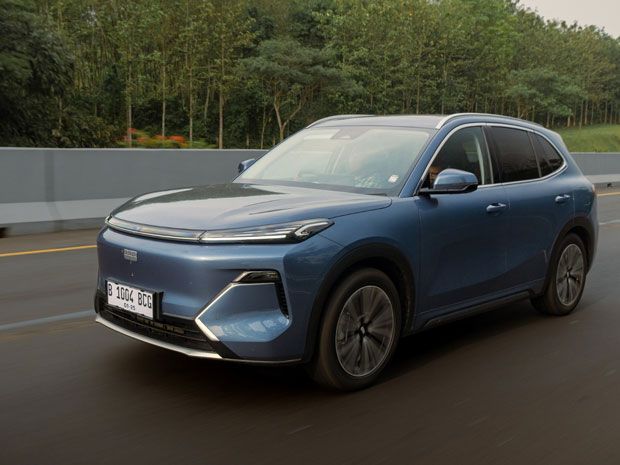 Geely Starray EM-i 