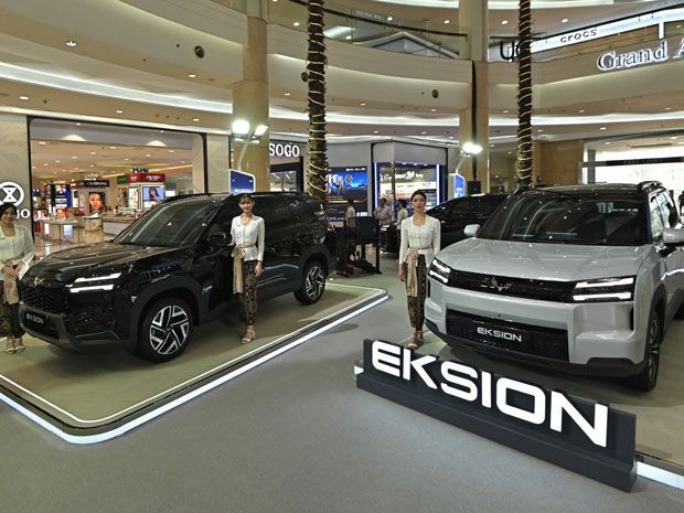 Wuling Eksion 
