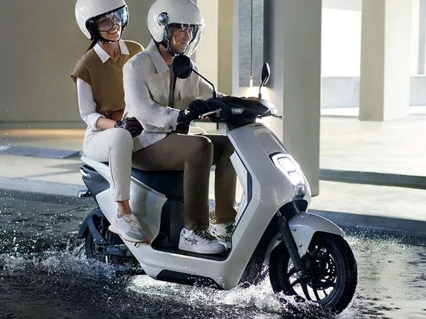 motor listrik Honda EM1e