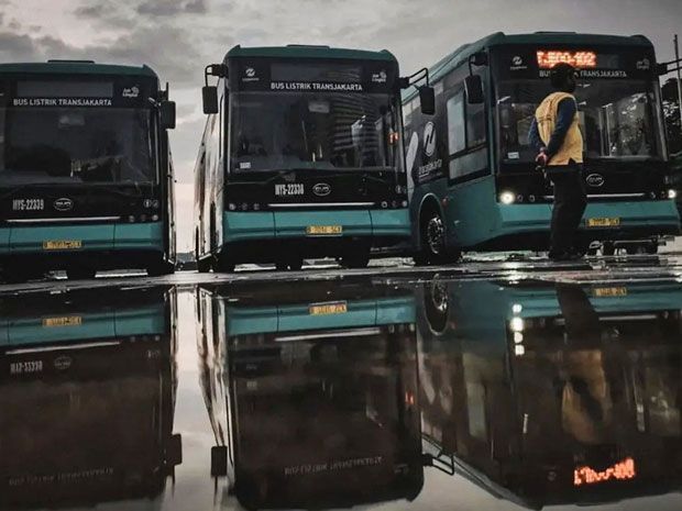 bus listrik