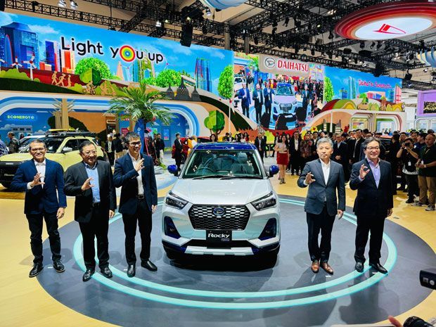 Daihatsu Rocky Hybrid di GIIAS 2024