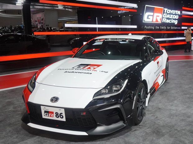 mobil sport murah