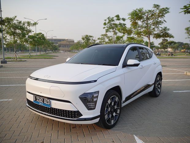 Hyundai Kona EV 2024
