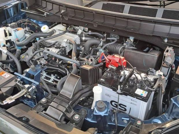 penyebab mesin mobil pincang saat digas 