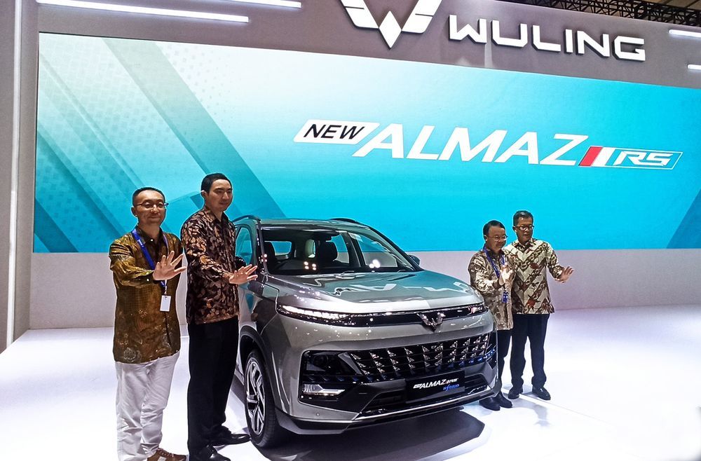 Wuling New Almaz RS 2023