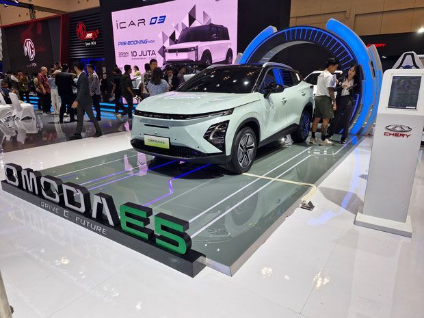 Chery Omoda E5