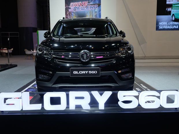 mobil DFSK Glory 560 