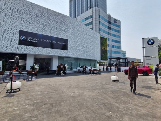 dealer BMW Eurokars Kebon Jeruk Jakarta Barat