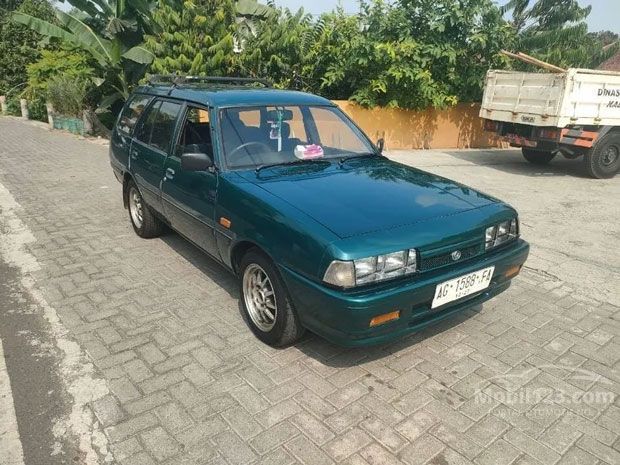 mobil bekas Rp30 jutaan yang bagus