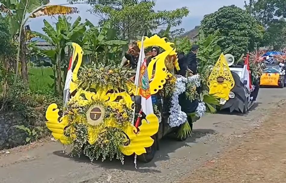 Ragam Mobil Hias 17 Agustus, Rayakan Kemerdekaan dengan Kreativitas