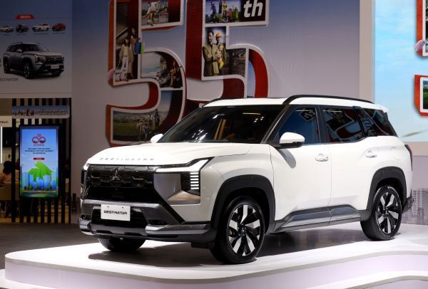 promo destinator Mitsubishi di GJAW 2025