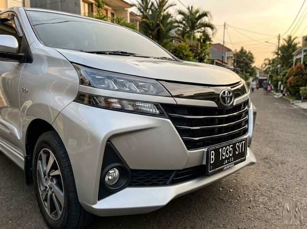 ban mobil Avanza 