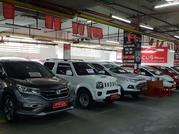 dealer mobil bekas Mangga Dua