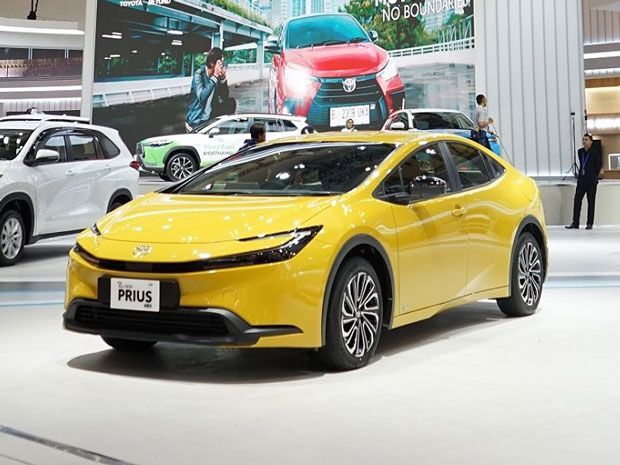 Toyota Prius Hybrid di GIIAS 2023