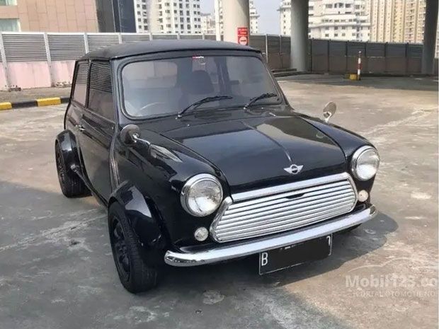 rekomendasi mobil bekas mewah murah