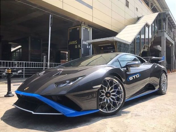 Lamborghini Huracan