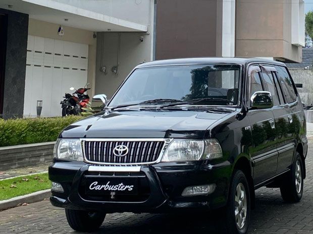 Toyota Kijang LGX 2004 