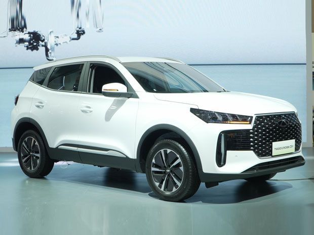 mobil hybrid termurah 