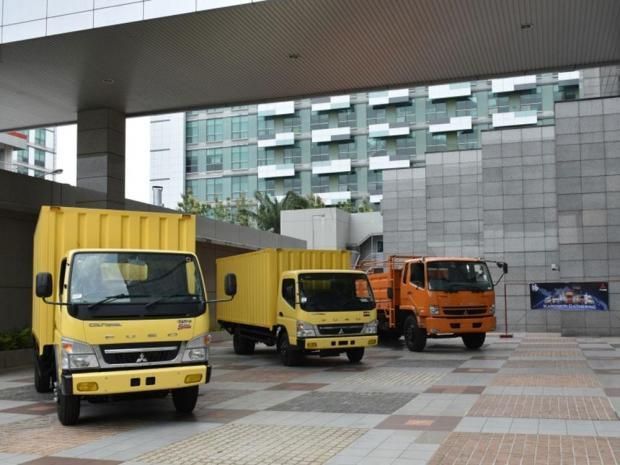 Mitsubishi Fuso 220 ps 6x4