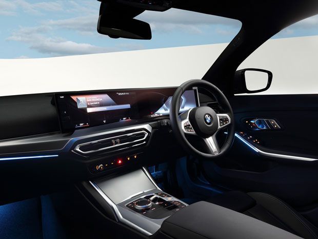 BMW Seri 3 Touring 2024