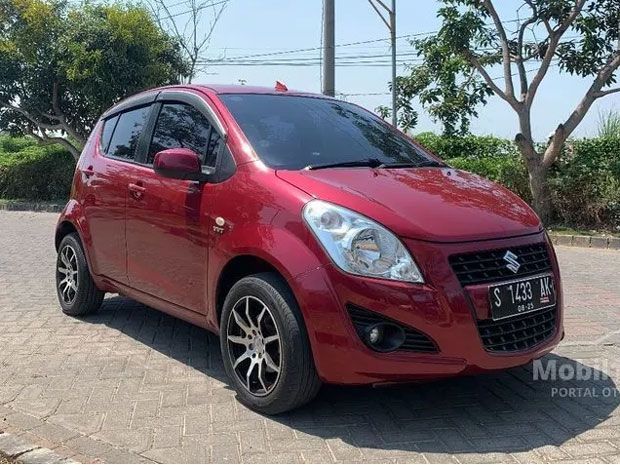 mobil bekas Surabaya di bawah 100 juta