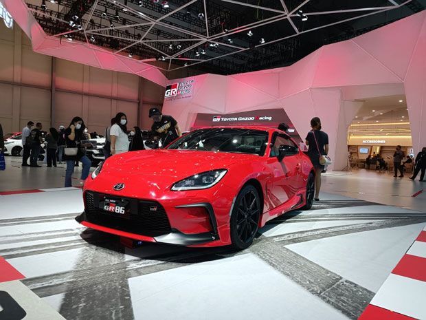 mobil sport murah