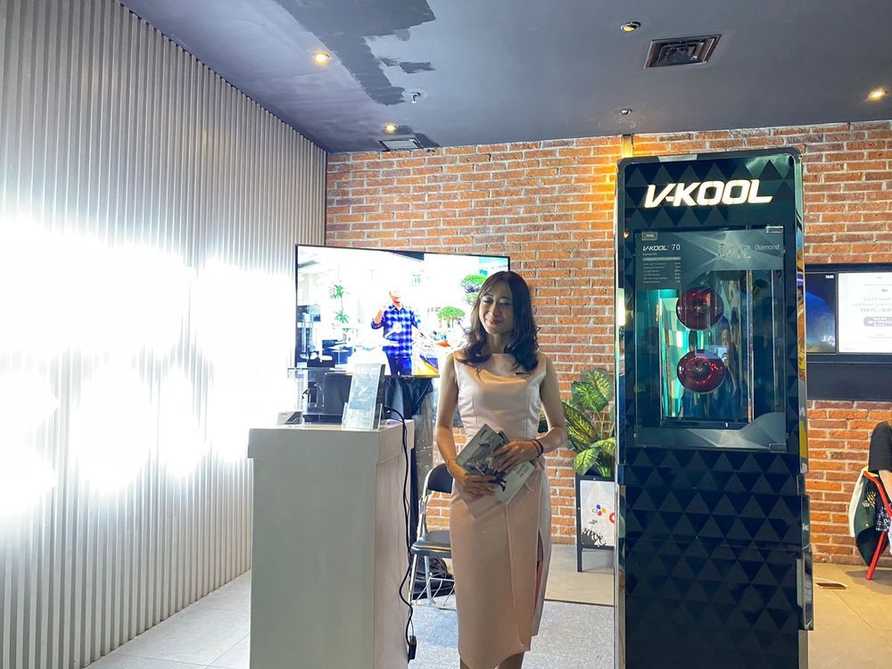 kaca film V-KOOL kolaborasi dengan Transformer