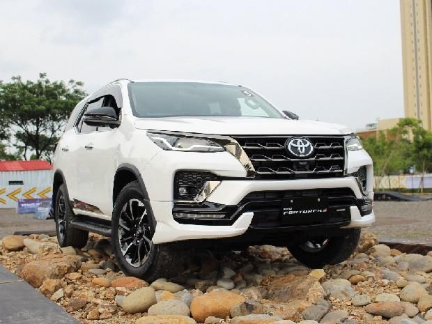 Toyota Fortuner