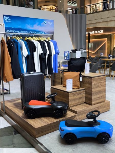 pameran baju bmw plaza senayan