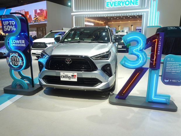 Toyota Yaris Cross hybrid di IIMS 2024
