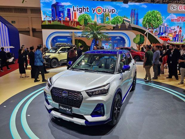 Daihatsu Rocky hybrid