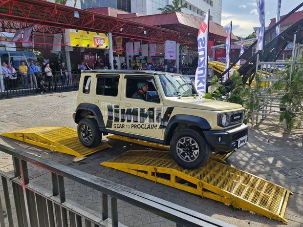 Suzuki Jimny di IIMS 2025