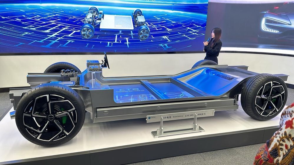 Rahasia Keamanan Blade Battery BYD yang Tahan Tusukan Ekstrem
