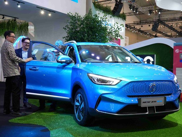 mobil listrik MG ZS EV