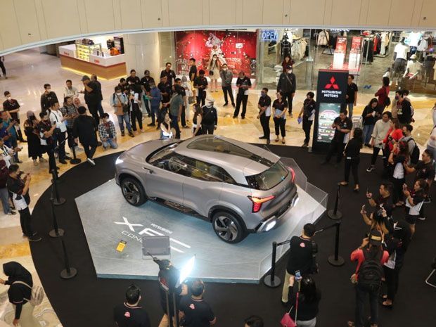 Mitsubishi XFC Concept