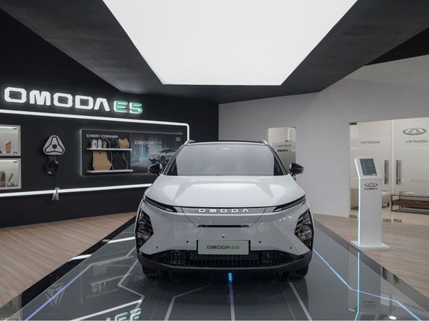 Chery Omoda E5