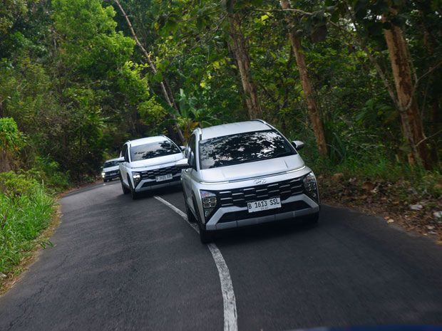 Hyundai Stargazer X