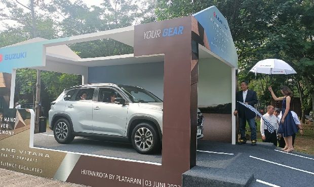 Pelepasan konsumen Suzuki Grand Vitara (Foto: Santo)