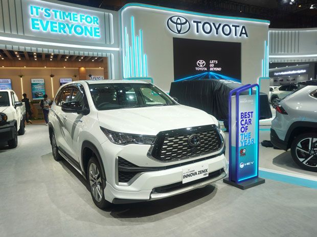 Toyota Kijang Innova Zenix hybrid