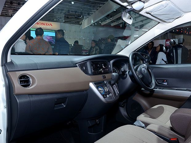 Interior All-new Toyota Calya