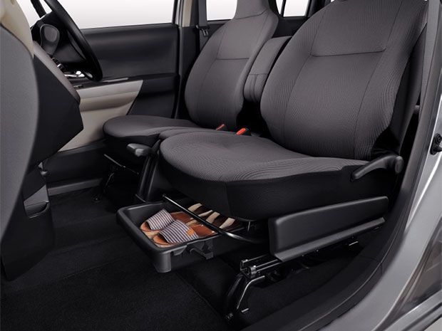 interior sigra 2020
