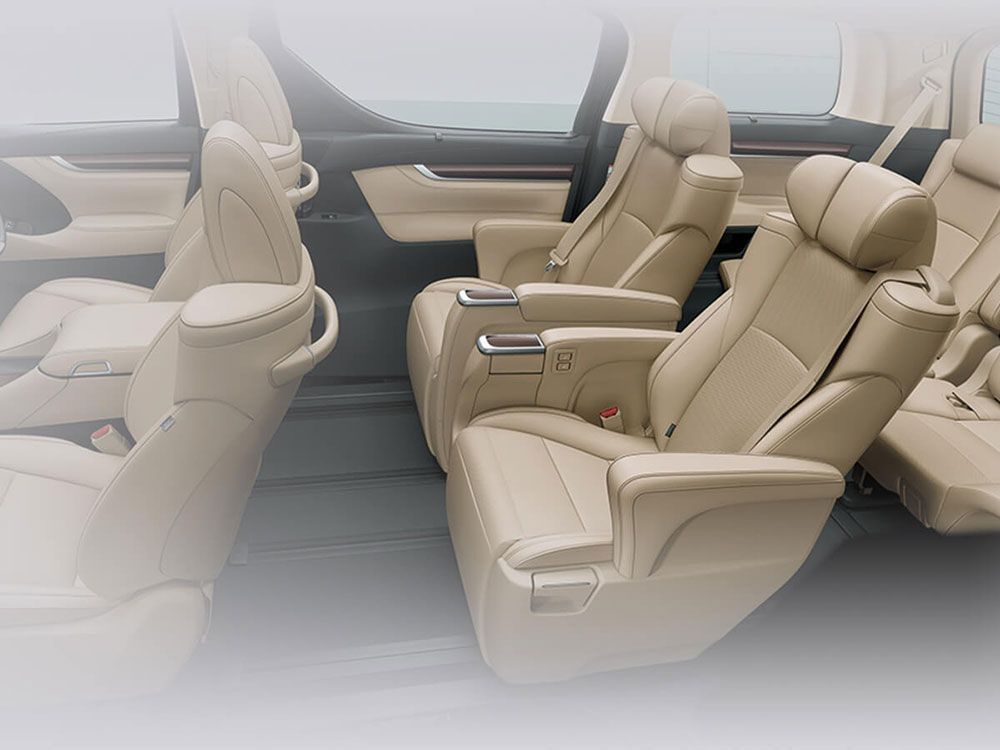 Interior Toyota Alphard 2020