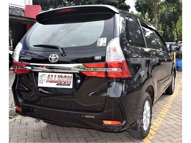 Toyota Avanza Bekas
